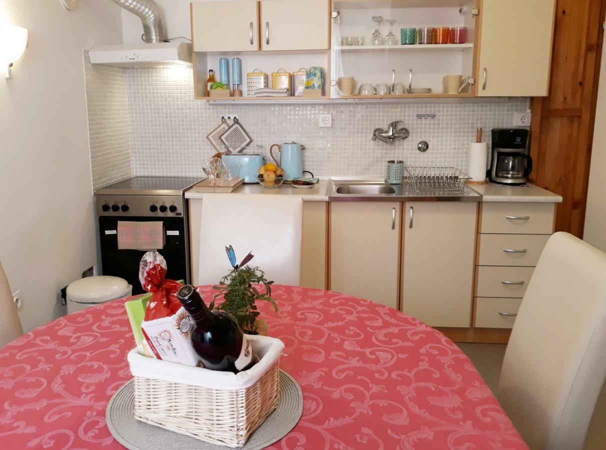 Atelier Tina Art Home دوبروفينك المظهر الخارجي الصورة